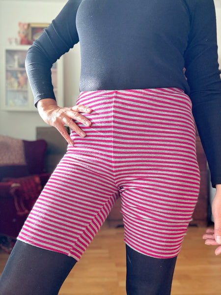 Mamelucker i randig merinoull, cerise & grå