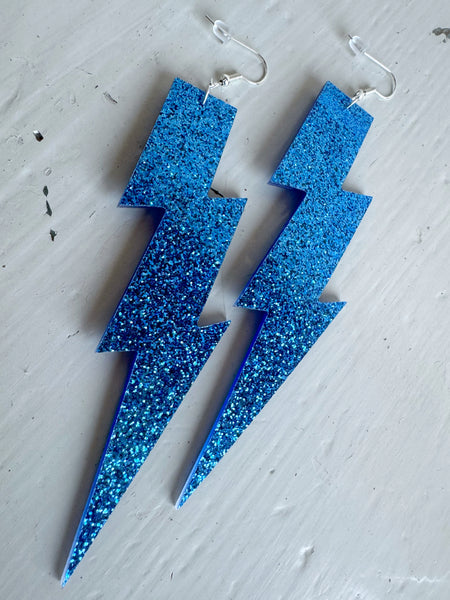 Örhängen blixt, blå glitter