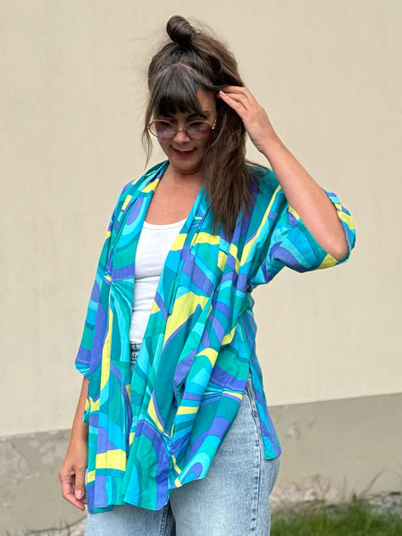 Omlottblus i havets färger