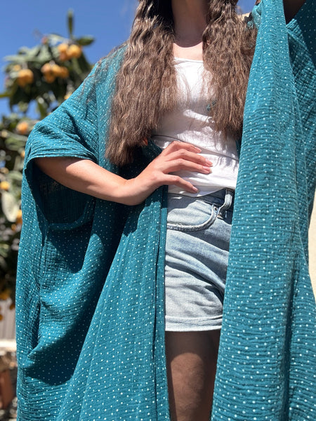 Sjok / kaftan petrol med prickar