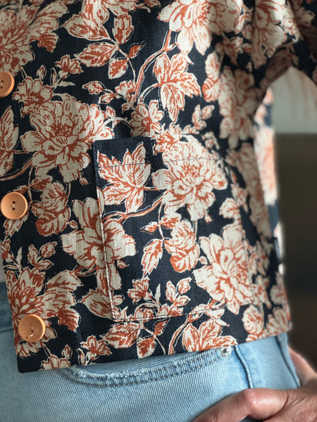 Blusjacka i linnetyg