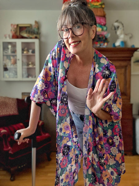 Sjok / kaftan med massa blommor