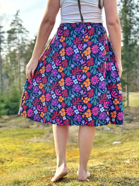 Kjol med resår & glada färger