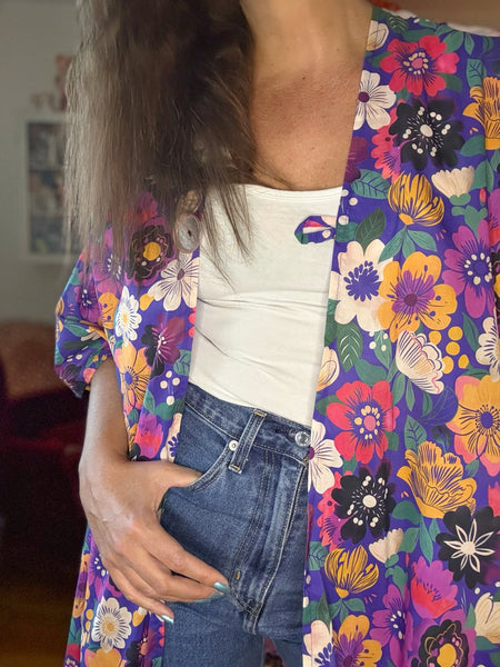 Sjok / kaftan med massa blommor