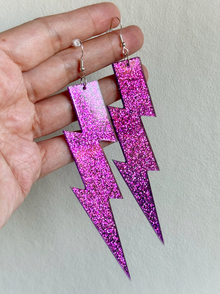 Örhängen blixt, lila glitter