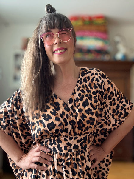 Spektakel / kaftanklänning i leopardmönster