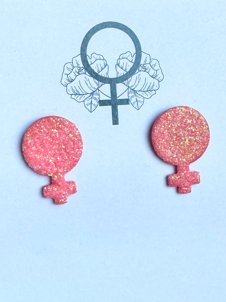 Små kvinnotecken, rosaglittriga