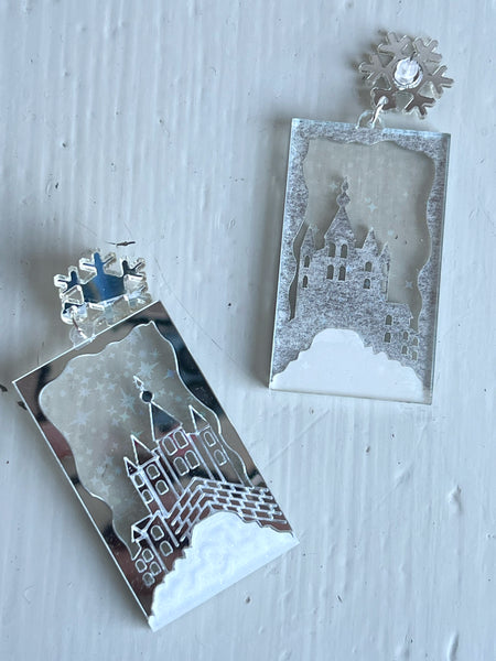 Örhängen, frostiga