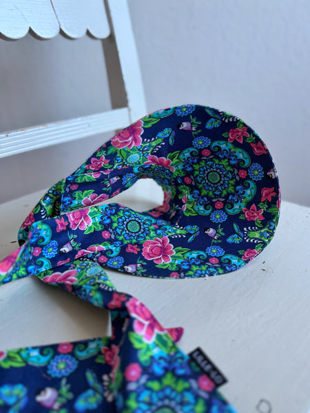 Solskärm med små blommor & fåglar