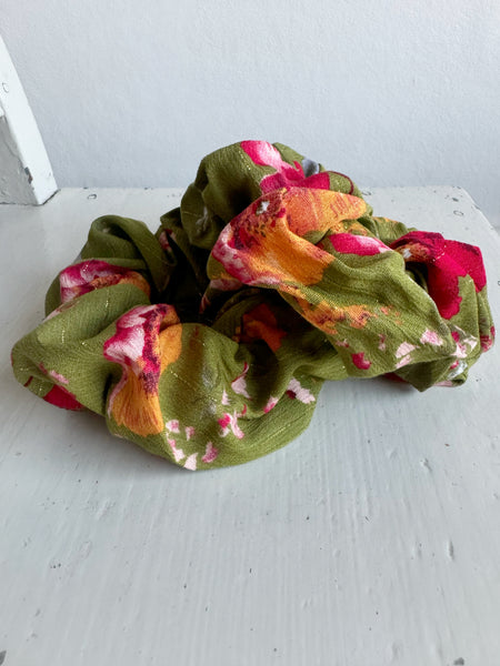 Scrunshie grön med guld