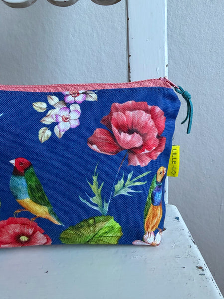 Necessär med fåglar & blommor