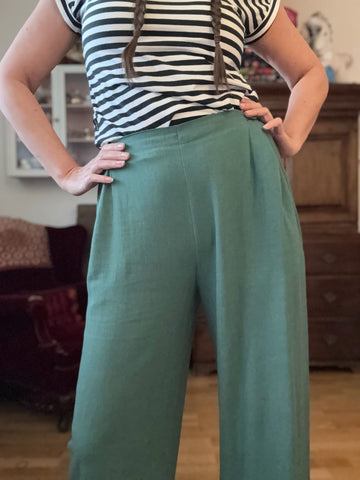 Vida byxor med justerbar linning, dimmgröna