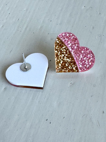 Örhängen, små glittriga hjärtan
