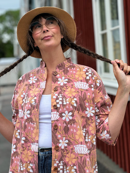 Städrock i  gammelrosa vintagetyg. Stl S