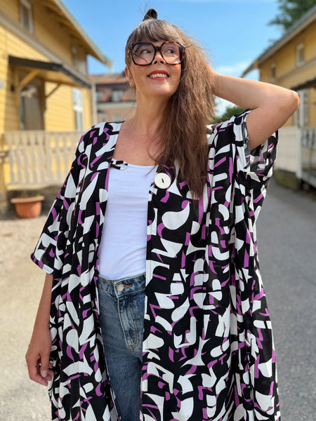 Sjok / kaftan i svart & lila