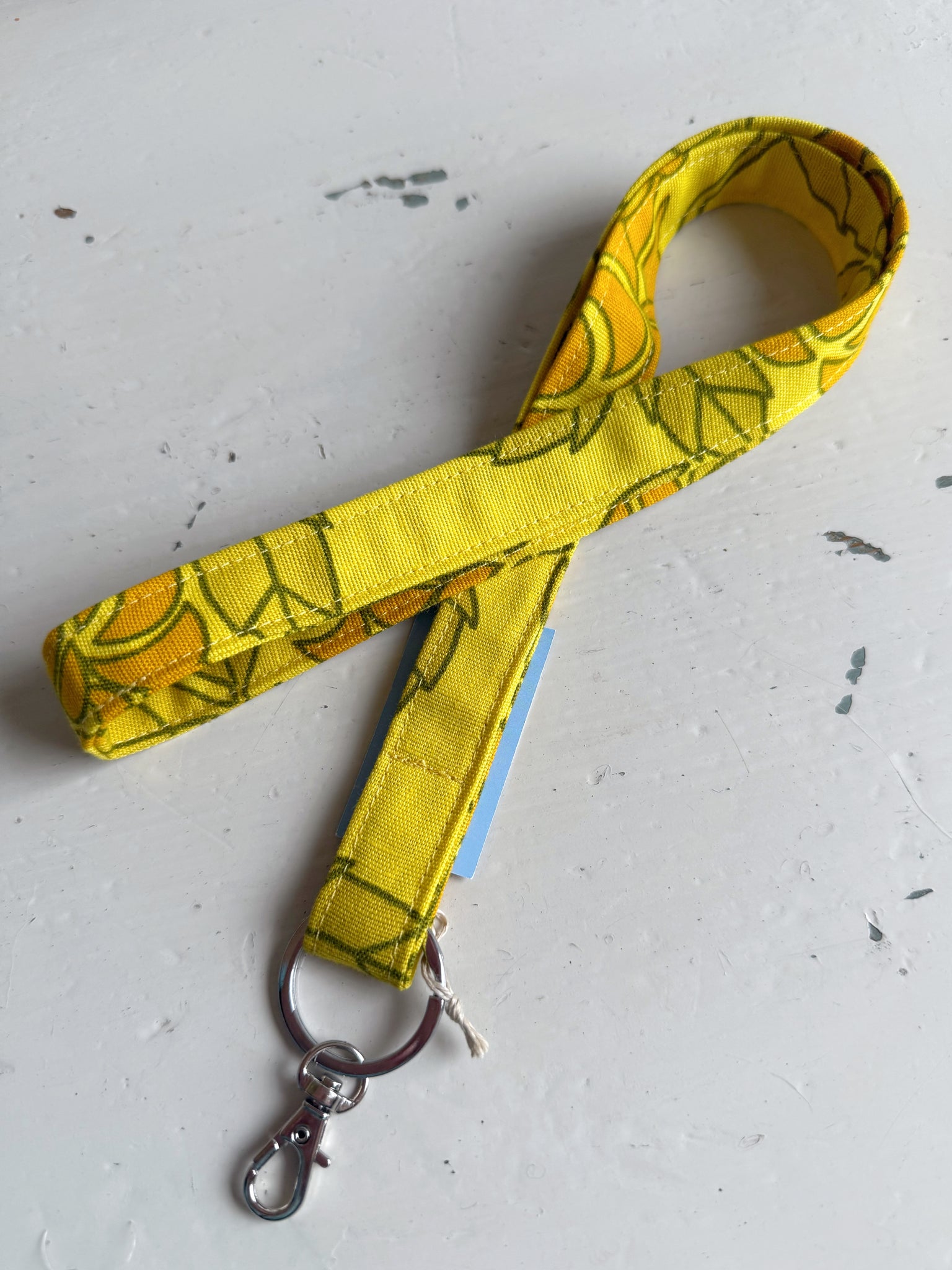 Nyckelband i gult vintagetyg