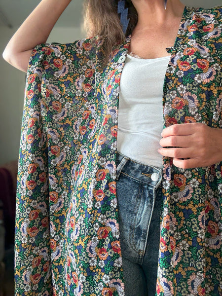 Sjok / kaftan i blommig chiffong