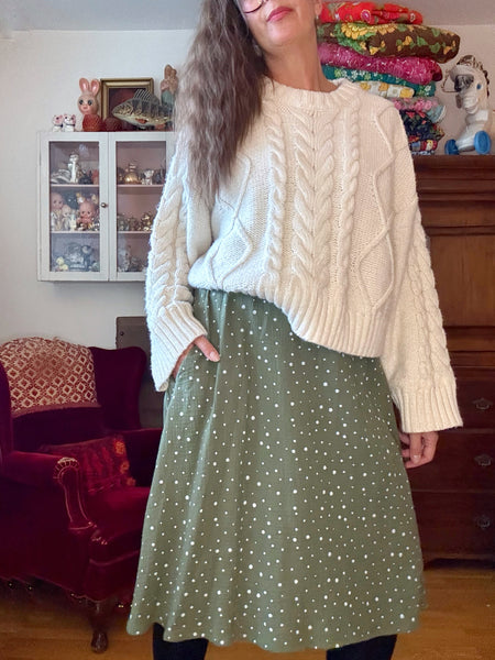 Kjol med resår, grön med prickar