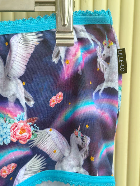 Trosor med enhörningar