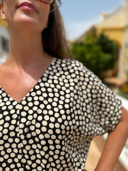 A-formad klänning / tunika i prickig viskos