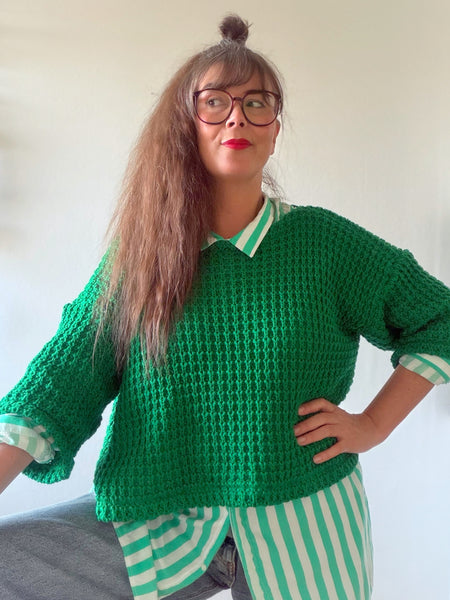 Stickad tröja grön