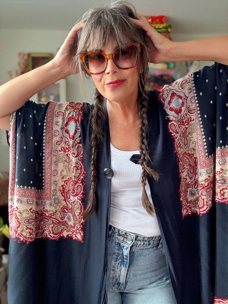 Sjok / kaftan svart med paisley