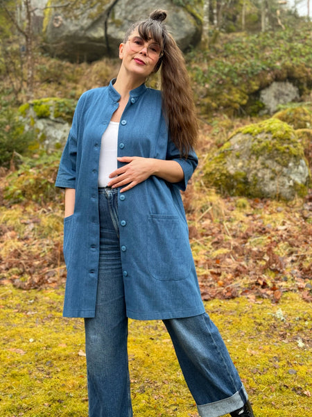 Städrock i jeanstyg