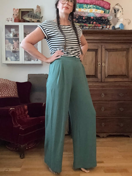 Vida byxor med justerbar linning, dimmgröna