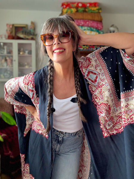 Sjok / kaftan svart med paisley