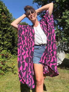 Sjok / kaftan med knappar & grafiskt mönster