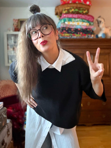 Stickad tröja svart