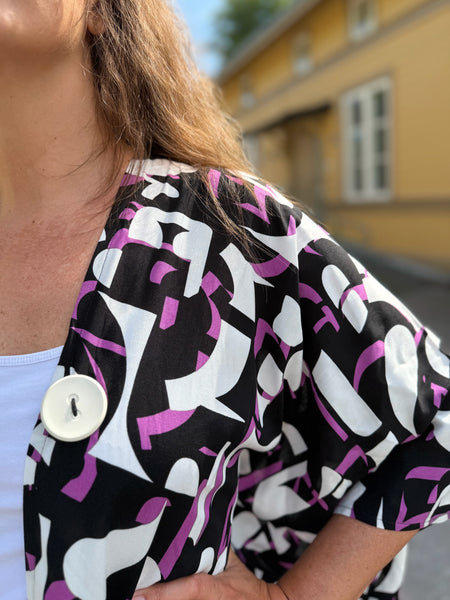 Sjok / kaftan i svart & lila