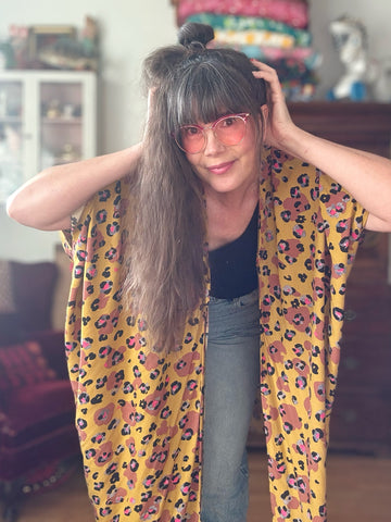Sjok / kaftan i leopardmönster