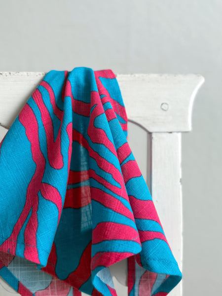 Liten sjal / sjalett i turkost & cerise