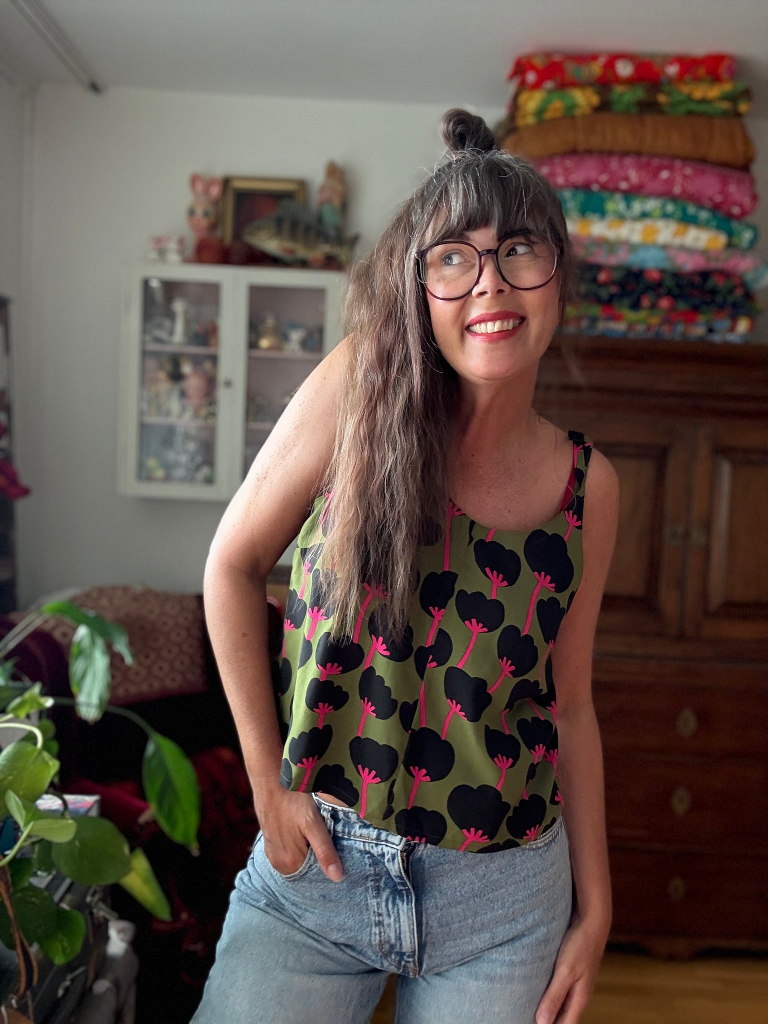 Blus med tunna axelband olivgrönt