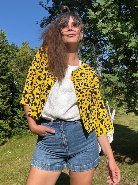 Blusjacka i linnemix med leopardmönster