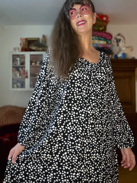 Långklänning med knappar hela vägen, svart & vit