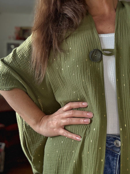 Sjok / kaftan mossgrön med guldströssel