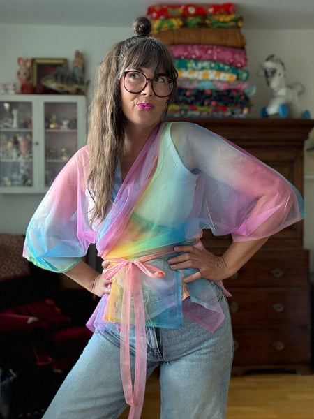 Omlottblus i mjuk tyll