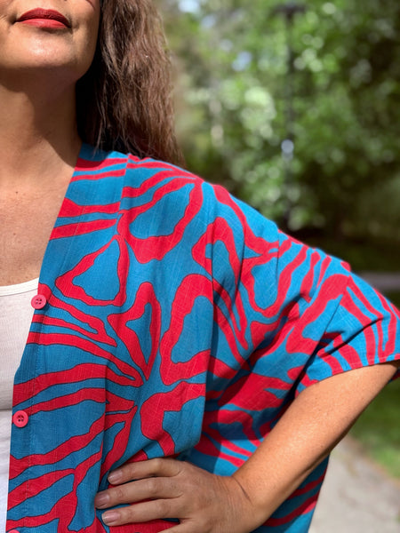 Sjok / kaftan med knappar hela vägen i turkost & cerise