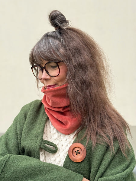 Tubsjal i tegelfärgad velour