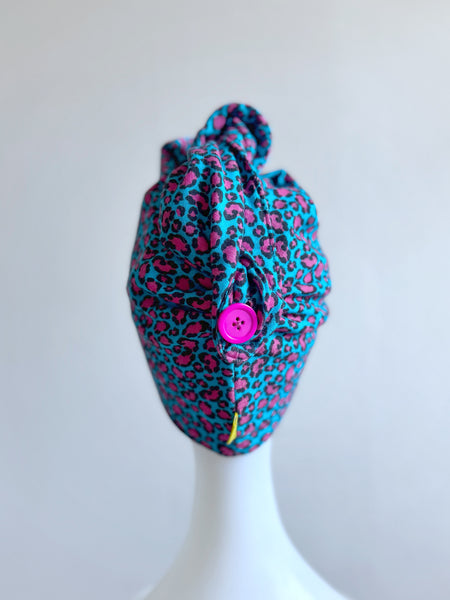 Turban med leopardmönster i turkost & rosa