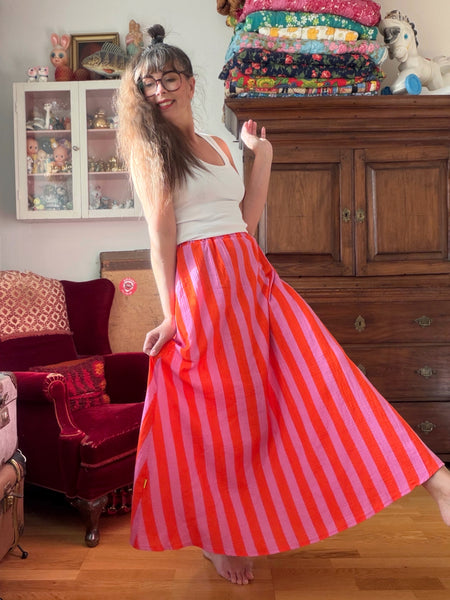 Långkjol i med resår & fickor, randig