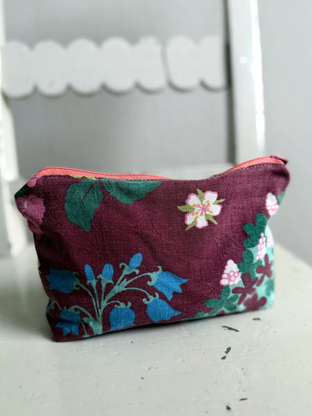 Necessär ”I lunden den gröna”