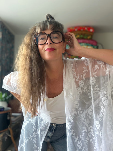 Sjok / kaftan i återbrukad spets