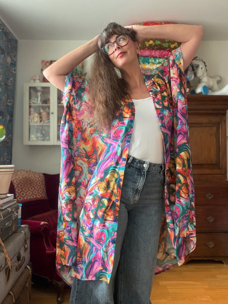 Sjok / kaftan med knappar marmorerat