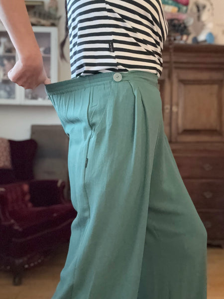 Vida byxor med justerbar linning, dimmgröna