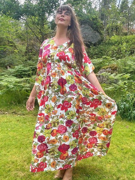 Spektakel / kaftanklänning blommig