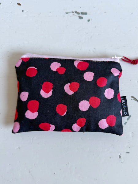 Börs med rosa & röda prickar