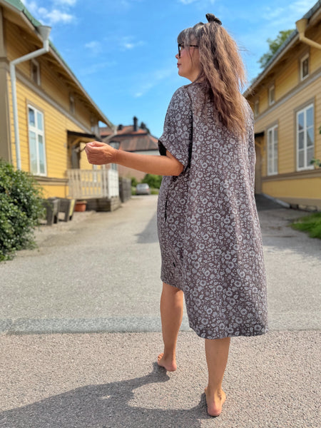 A-formad klänning / tunika i grå bomullsmuslin
